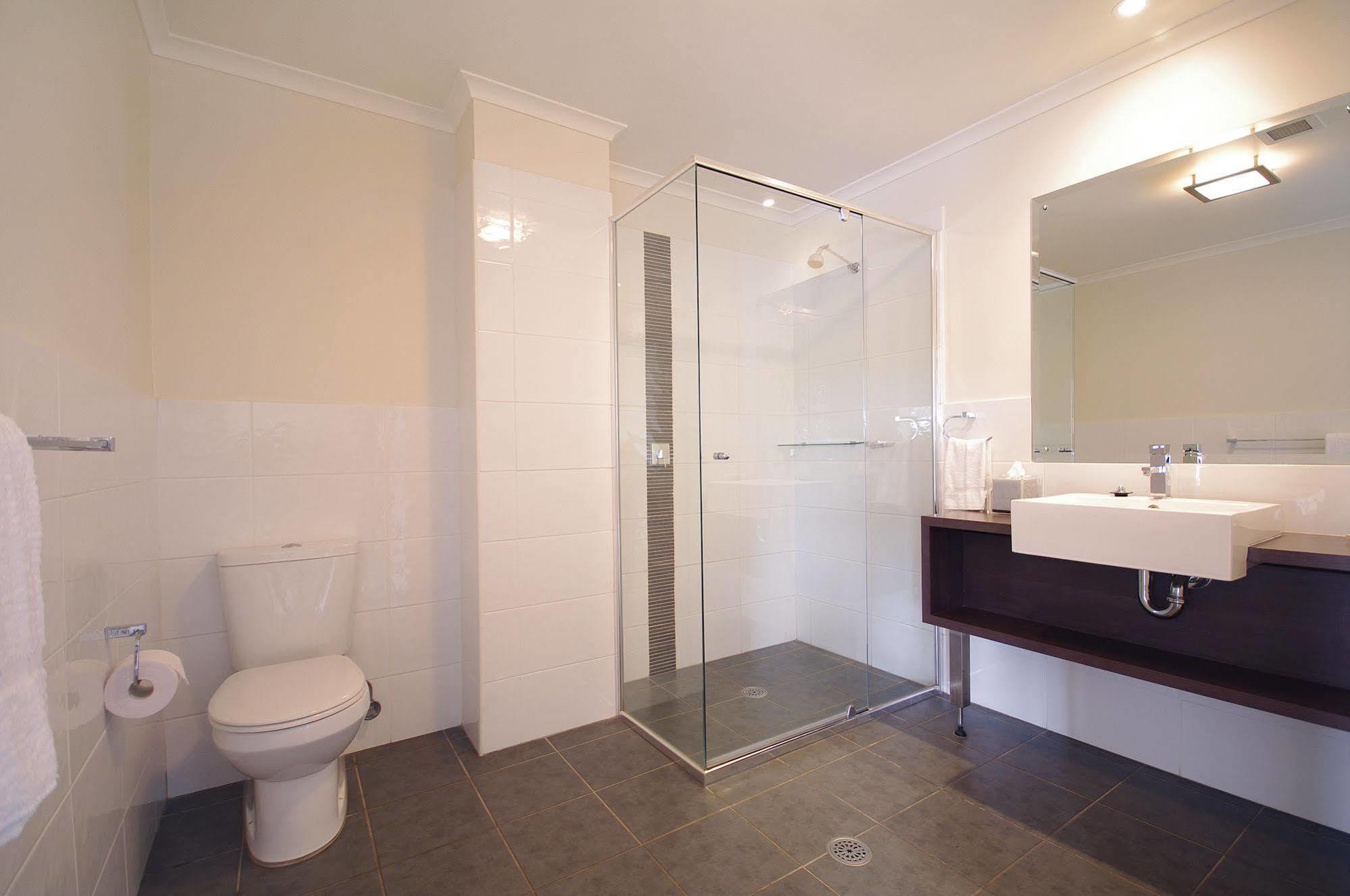 Macquarie Waters Boutique Apartment Hotel Порт-Маккуорі Екстер'єр фото